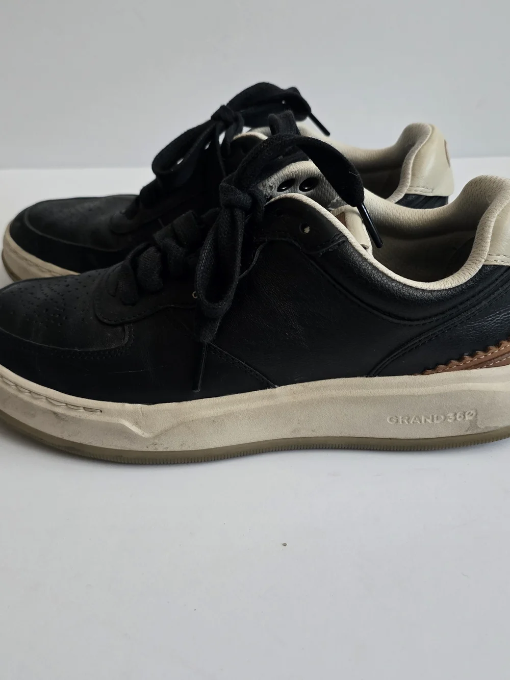 Cole Haan GrandPrø Crossover Black Leather Sneakers Women's Size 7.5 B